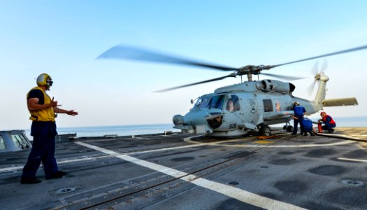 USS MONTEREY (CG 61) 130809-N-QL471-258 (9506156381)