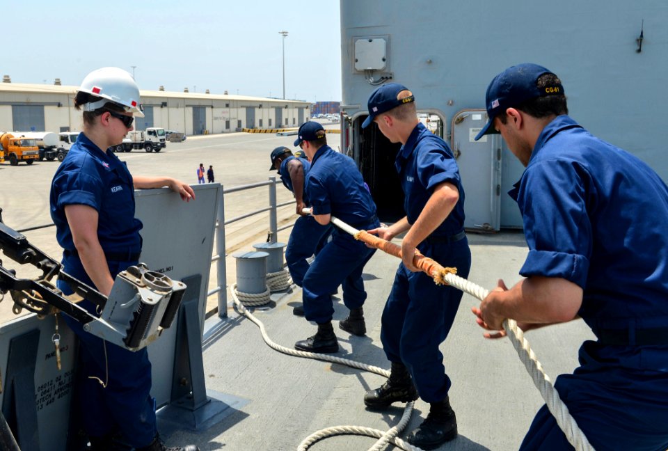 USS MONTEREY (CG 61) 130703-N-QL471-237 (9259412003)