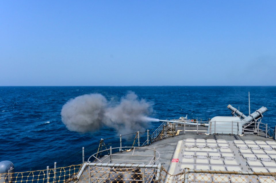 USS MONTEREY (CG 61) 130724-N-QL471-068 (9367460363)