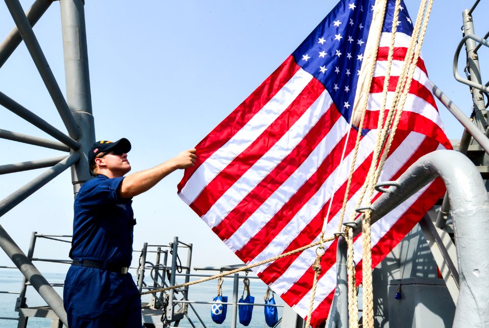 USS MONTEREY (CG 61) 130808-N-QL471-093 (9506168513)