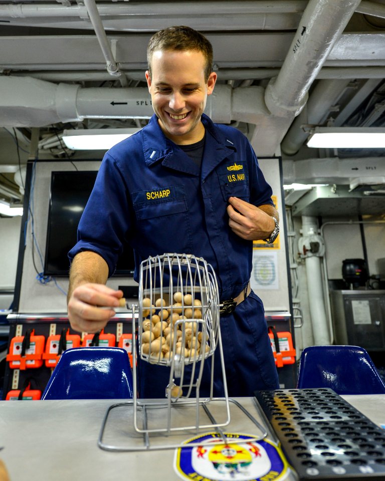 USS Monterey (CG 61) 130816-N-QL471-144 (9581868166)