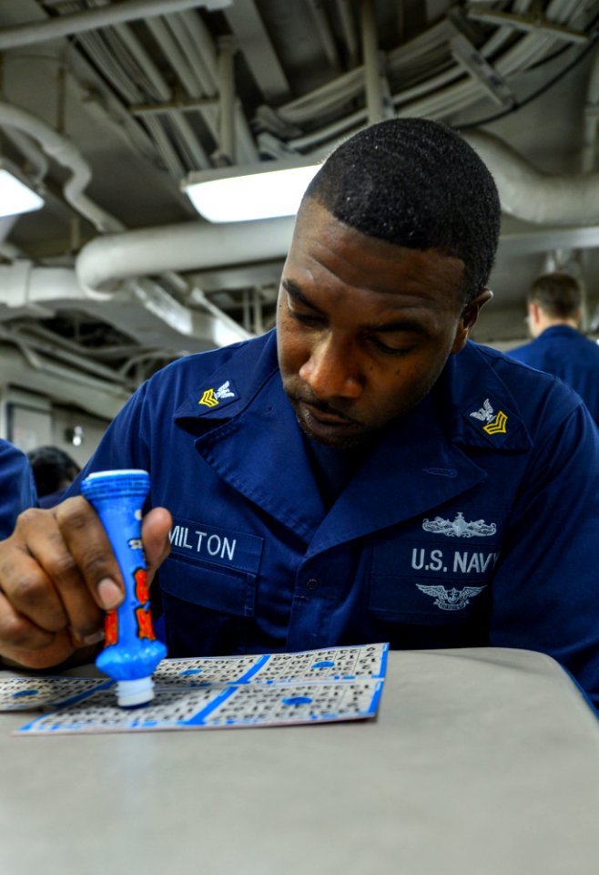 USS Monterey (CG 61) 130816-N-QL471-139 (9581868796)