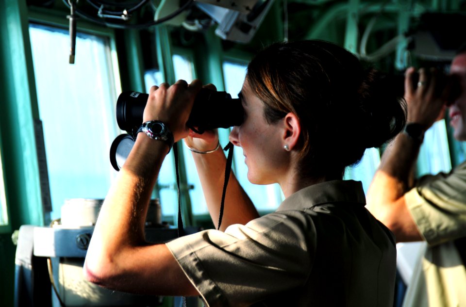 USS Mount Whitney operations 131022-N-PE825-031