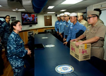 USS Mustin action 130929-N-CG241-169 photo