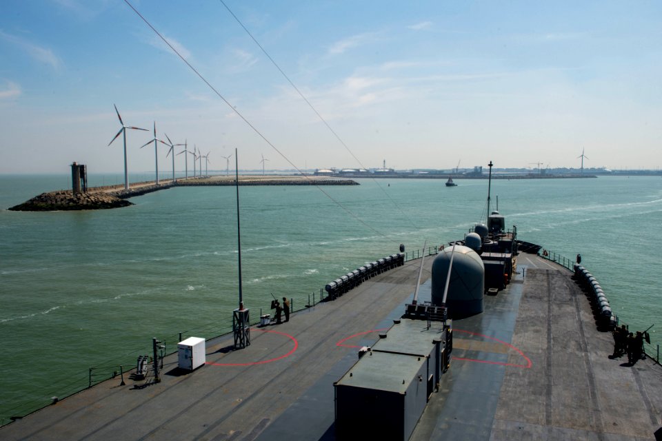 USS Mount Whitney participates in Belgian Navy Days 140703-N-EZ054-038