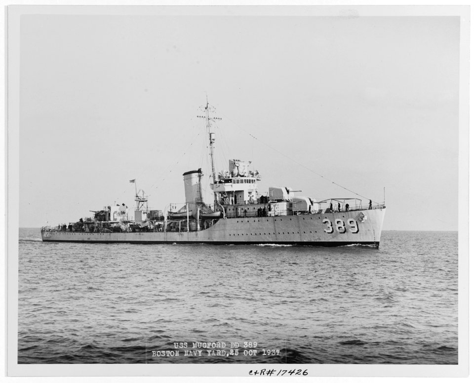 USS Mugford (DD-389) - 19-N-17426