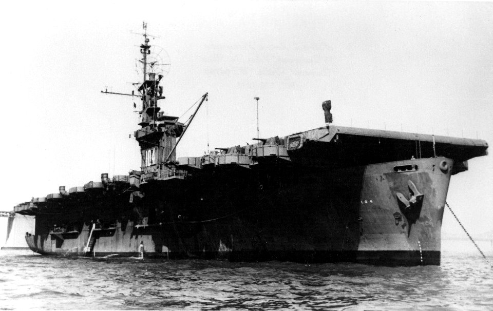 USS Munda (CVE-104) in San Francisco Bay 1945