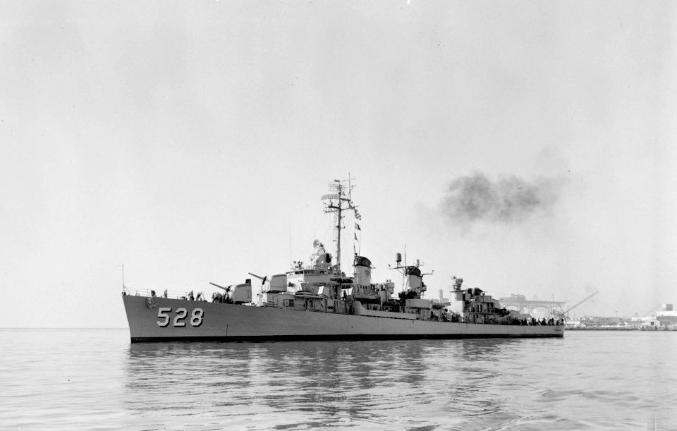 USS Mullany (DD-528) underway on 28 April 1959