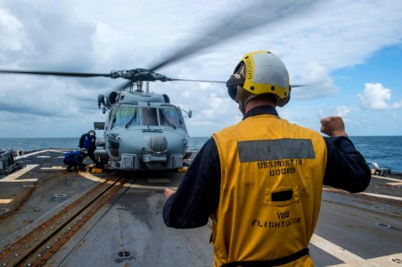 USS Mustin operations 150709-N-ZZ786-102