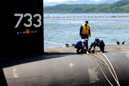 USS Nevada returns to homeport. (9017058263)