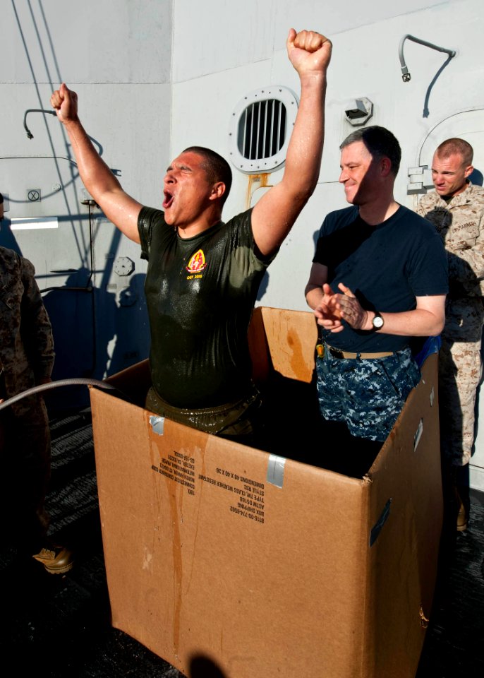 USS New York 120408-N-XK513-044