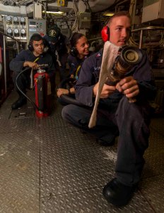 USS NEW ORLEANS (LPD 18) 131019-N-MK881-458 (10556024443)