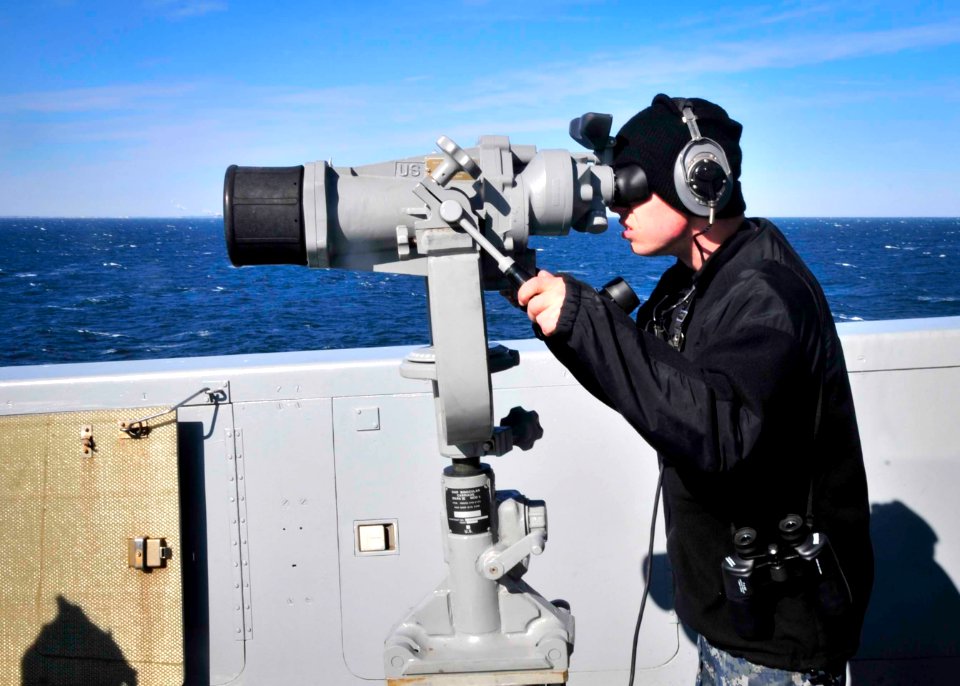 USS New York operations 140124-N-YO707-013