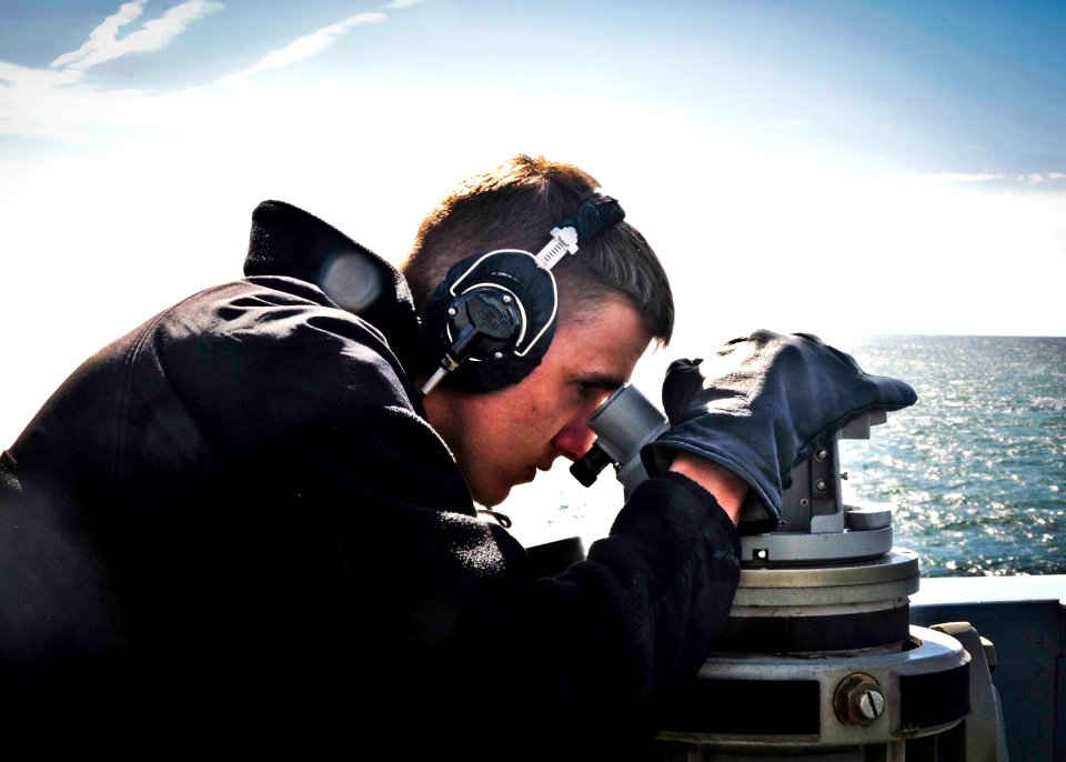 USS New York operations 140124-N-YO707-036