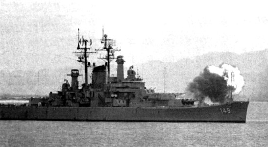 USS Newport News (CA-148) firing on North Vietnamese positions on Cồn Cỏ Island on 27 June 1972 (USN 1151898)