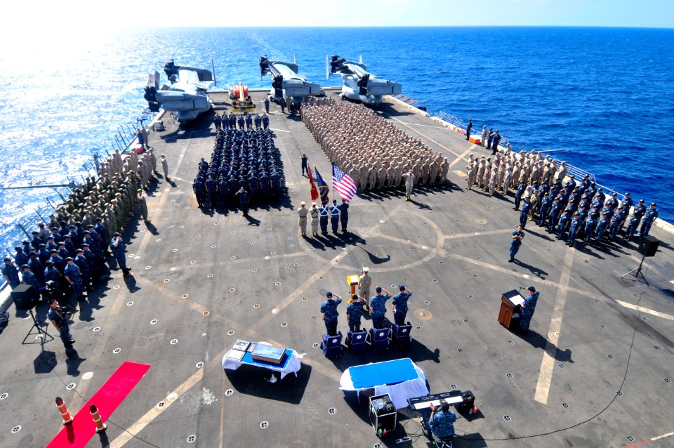 USS New York change of command 150501-N-WS581-037