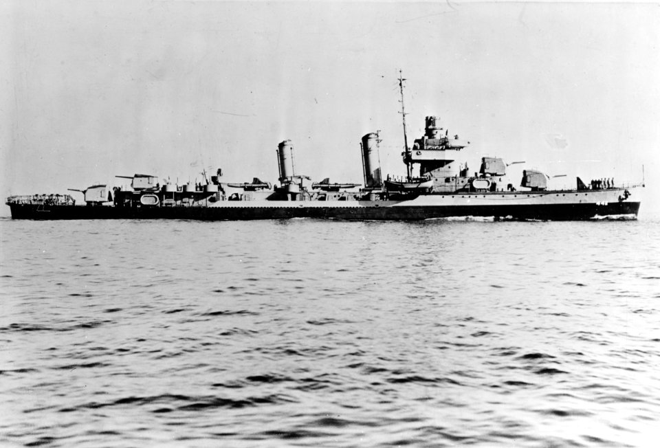 USS Nicholson (DD-442) at sea c1943