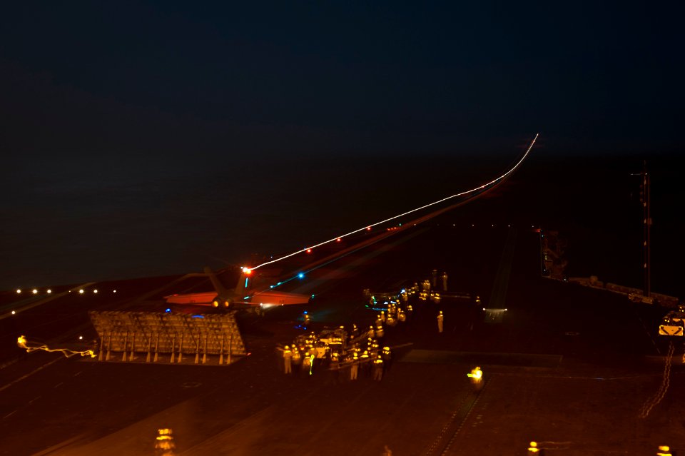 USS Nimitz conducts flight operations. (9135098093)