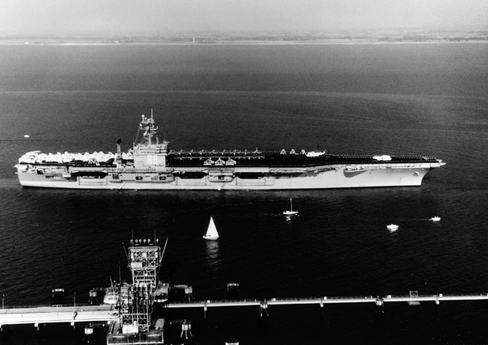 USS Nimitz (CVN-68) at Wilhelmshaven (Germany) on 27 August 1975
