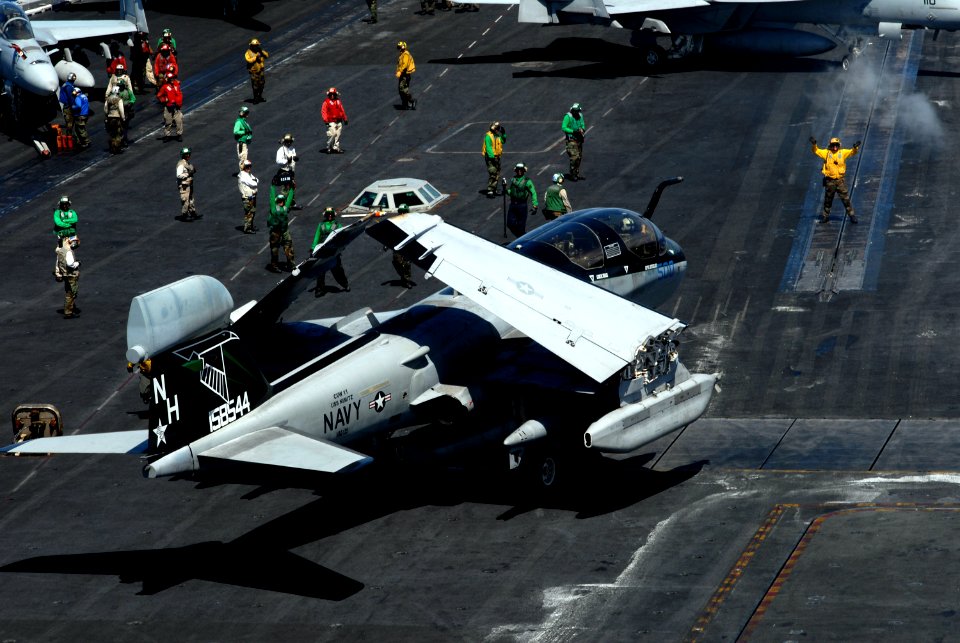 USS Nimitz DVIDS100509