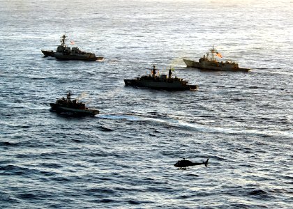 USS Nitze, USS Boone, Baja California & BNS Bosisio in 2011