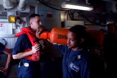 USS Normandy (CG 60) deployment 150923-N-ZY039-038