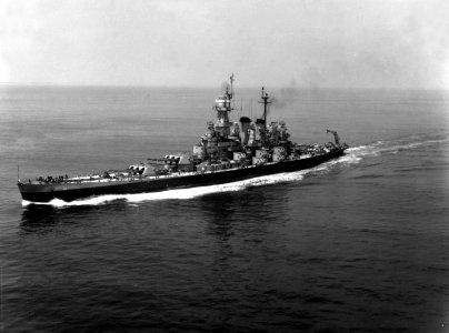 USS North Carolina (BB-55) underway at sea on 3 June 1946 (NH 97267) photo
