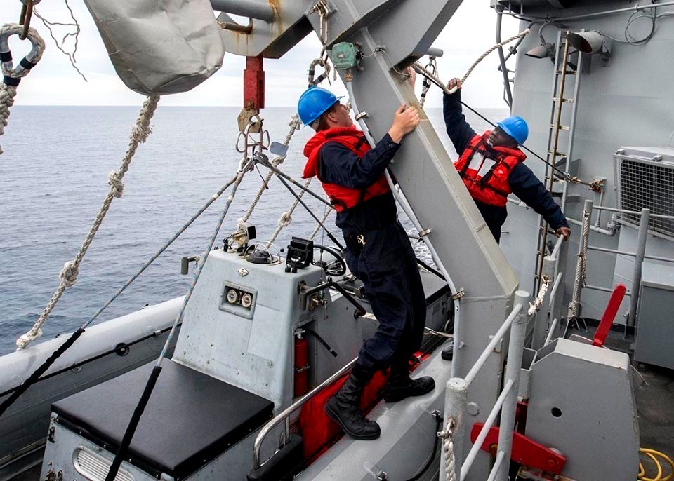 USS Normandy (CG 60) deployment 150310-N-ZY039-025
