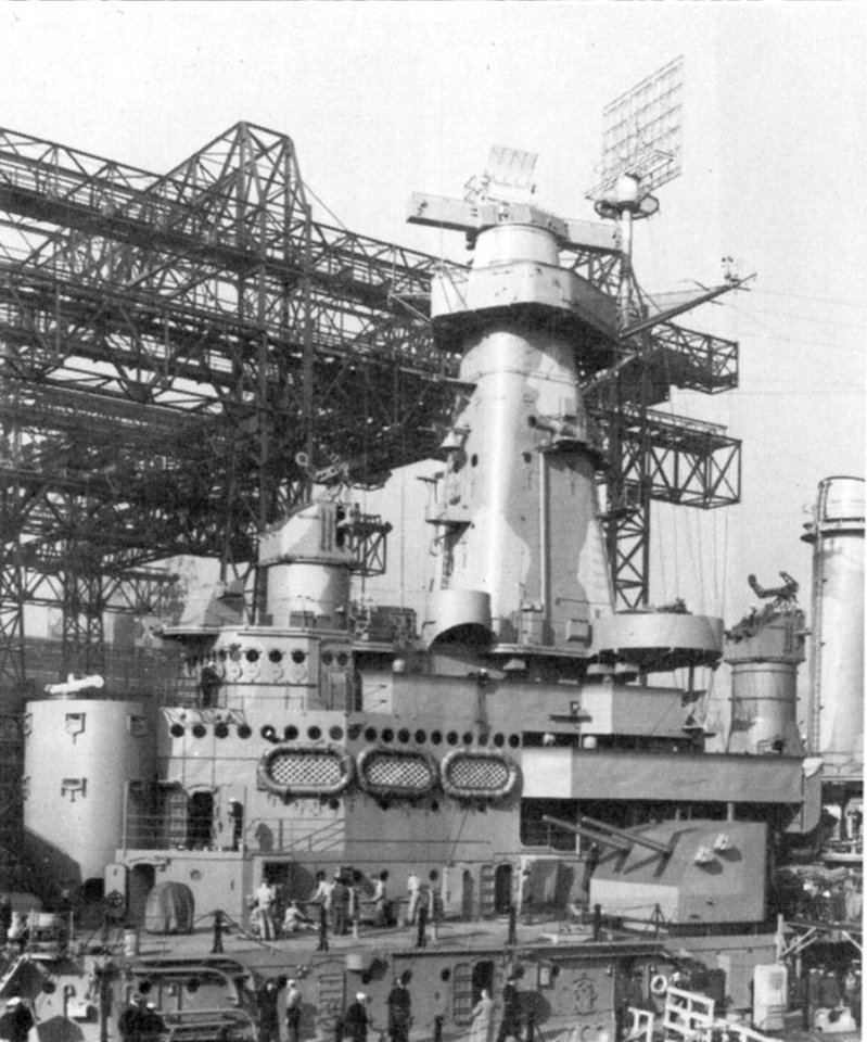 USS North Carolina (BB-55) forward superstructure, August 1941