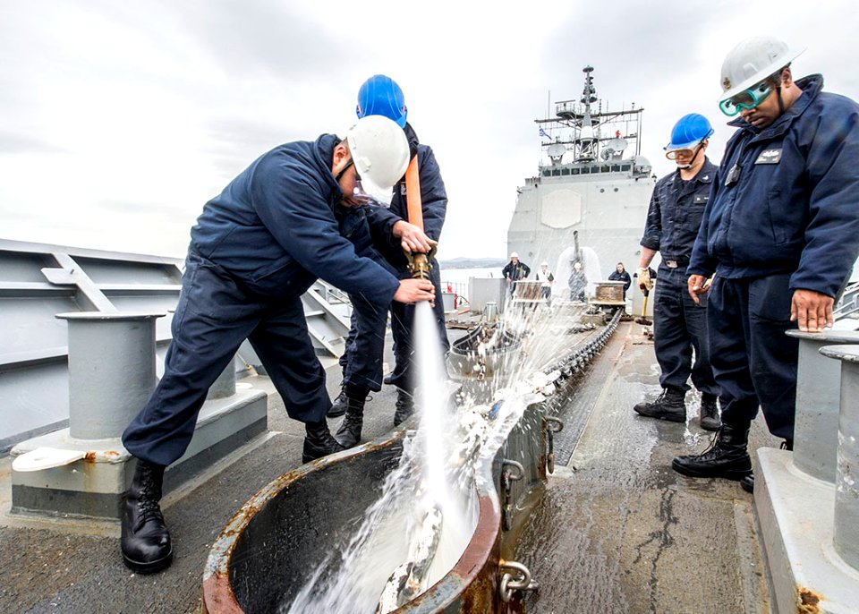 USS Normandy (CG 60) deployment 150328-N-ZY039-025