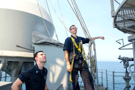 USS Normandy (CG 60) deployment 150912-N-ZY039-017