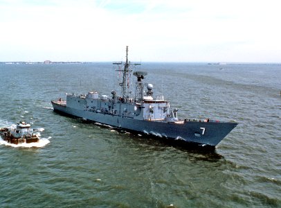 USS Oliver Hazard Perry FFG-7