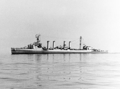 USS Omaha (CL-4) off the coast of Southern France on 1 September 1944 (80-G-256252)