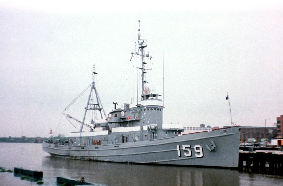 USS Paiute (ATF-159) at the Washington Navy Yard 1981
