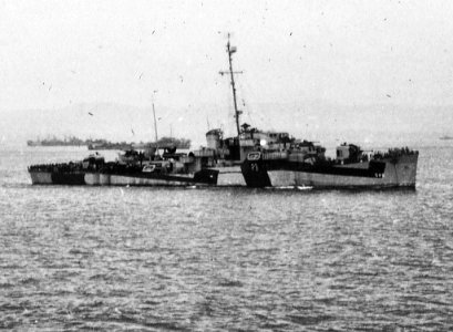 USS Peiffer (DE-588) off Lingayen, Philippines, on 9 January 1945