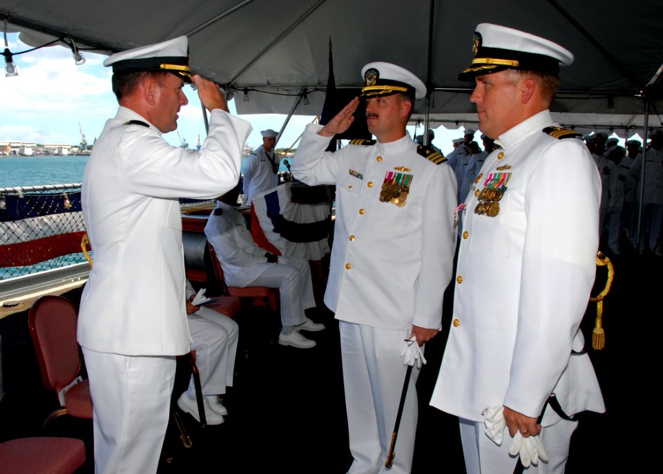 USS Paul Hamilton changes hands DVIDS88678