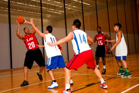 USS Peleliu basketball game 130418-N-ZM744-151