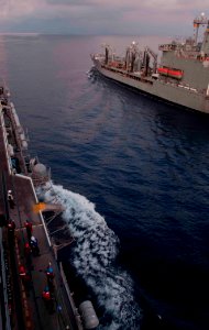 USS Peleliu conducts replenishment 121026-N-HF252-019