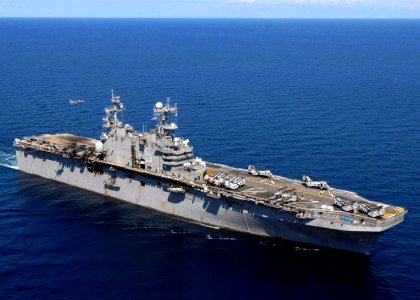 USS Peleliu (LHA 5) in South China Sea 05