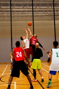 USS Peleliu basketball game 130418-N-ZM744-132