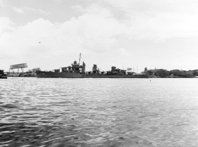 USS Phelps (DD-360) at Pearl Harbor, circa in late May 1942 (80-G-66124)