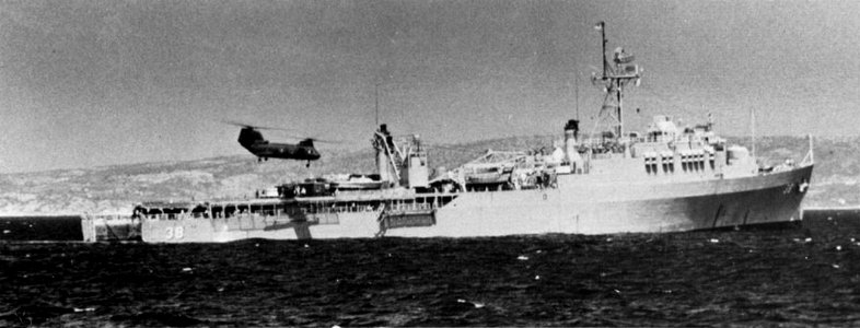 USS Pensacola (LSD-38) with a flooded well dock, in 1980