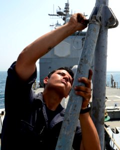 USS Philippine Sea (CG 58) 140715-N-PJ969-022 (14488651329)