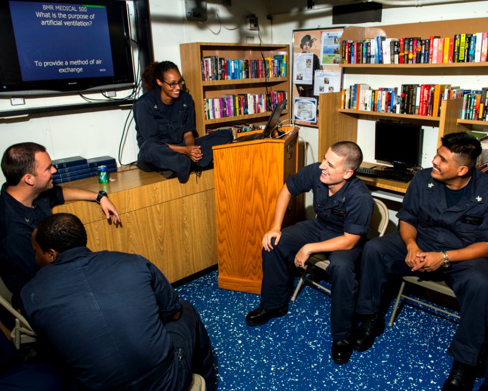 USS Philippine Sea (CG 58) 140719-N-PJ969-026 (14714851132)