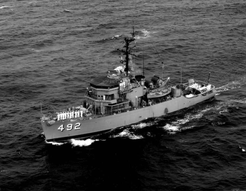 USS Pledge (MSO-492) underway at sea (L45-230.04.01)