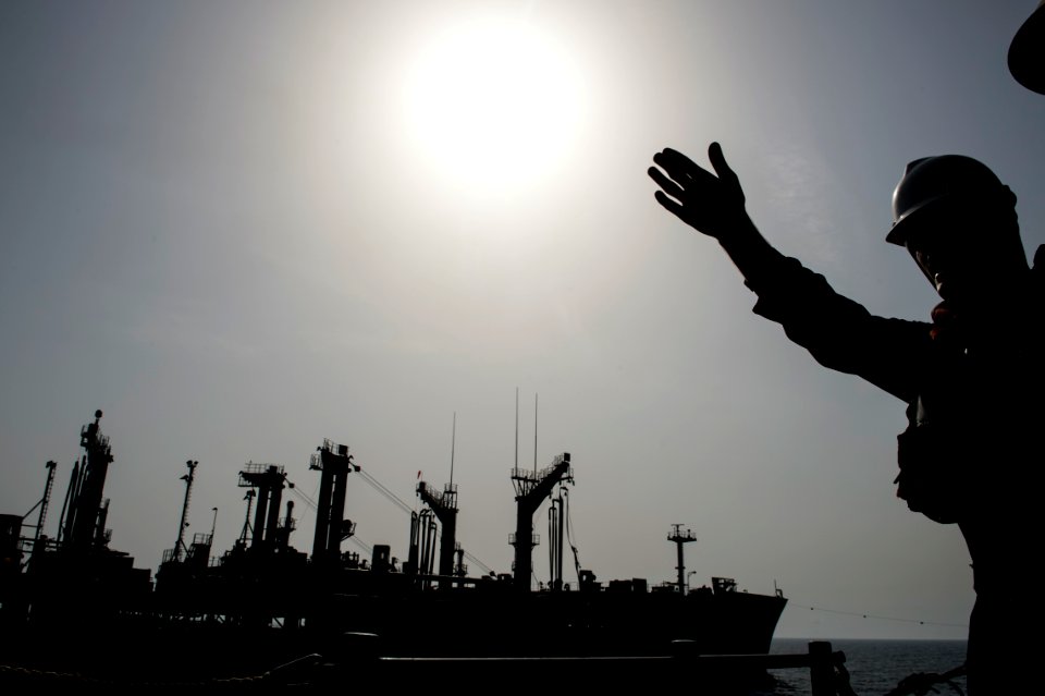 USS Philippine Sea (CG 58) 140529-N-PJ969-053 (14132525609)