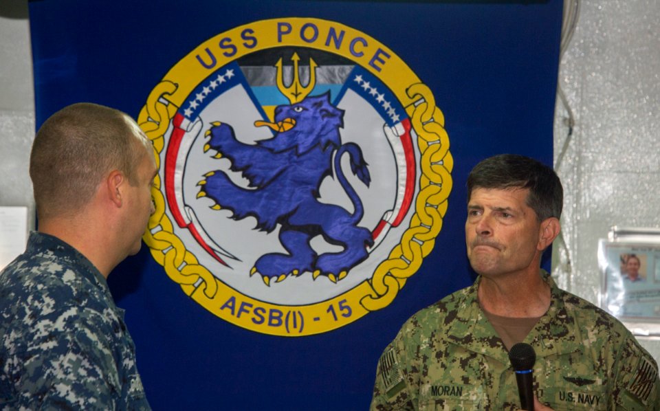 USS Ponce (AFSB(1)-15) 140811-N-JC374-037 (14702398810)