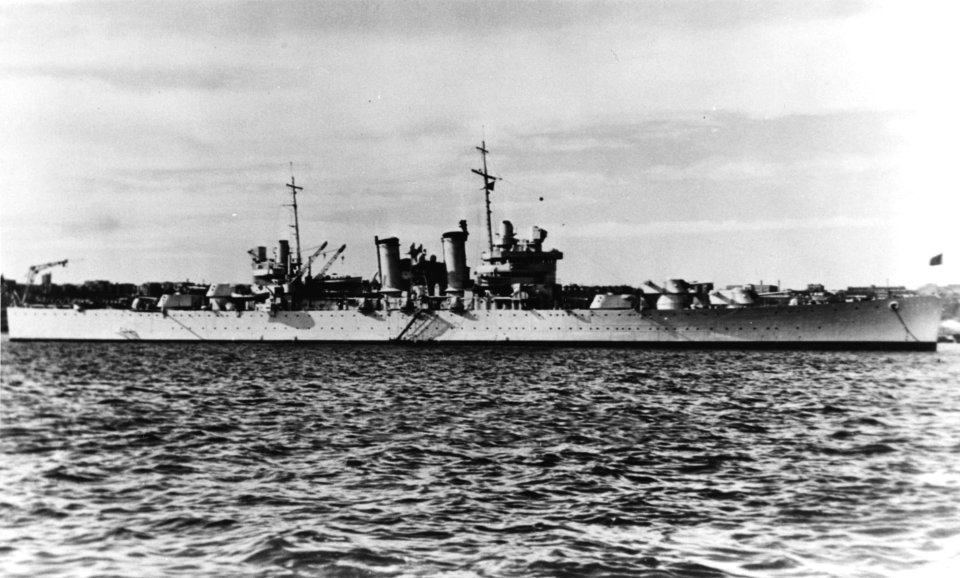 USS Phoenix (CL-46) at anchor, circa in 1939 (NH 68326)