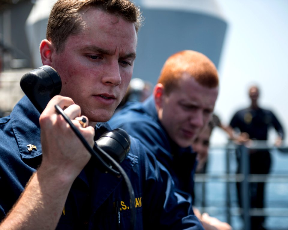 USS Philippine Sea (CG 58) 140702-N-PJ969-101 (14604994293)