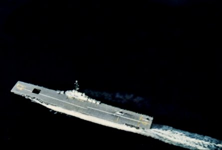 USS Philippine Sea (CVS-47) underway at sea in 1958